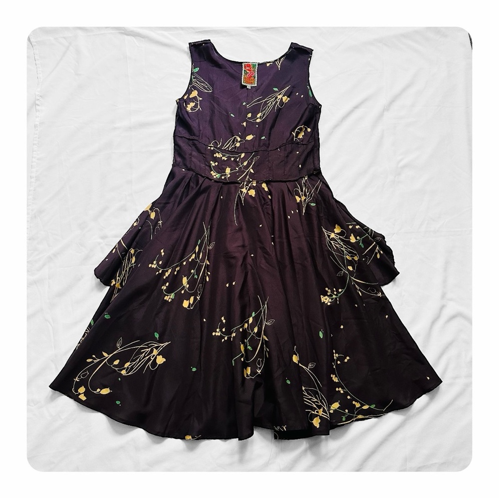 β
Johnny Was Floral Georgette 100%Silk Spring Wedding Guest Dress - Purple β
- Picture 12 of 16
